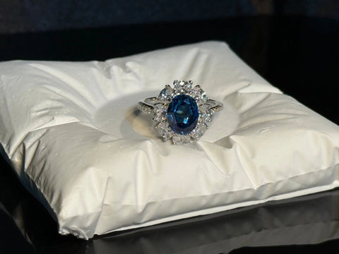 Royal Blue Sapphire Ring Aura Fantasy